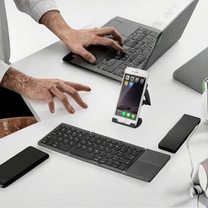 Dobrável Magro Portátil Mini BT Teclado Sem Fio <span class=keywords><strong>Mouse</strong></span> <span class=keywords><strong>Touchpad</strong></span> Interface USB Interruptor Preto Scissor para Xiaomi TV Box