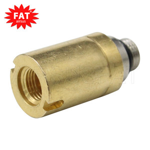 Audi Q7 VW Touarge Cayenne Jeep Grand Cherokee Front Shock Air Holidng Valve M10 7L8616040D 4L0616019 <span class=keywords><strong>7L8616019A</strong></span>用自動車部品