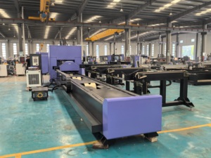Máquina de corte por láser Cnc de tubo de corte biselado Sistema de carga automática 6m 9M 12m Máquina de corte por láser de fibra para tubo 6kw - Product Image 2