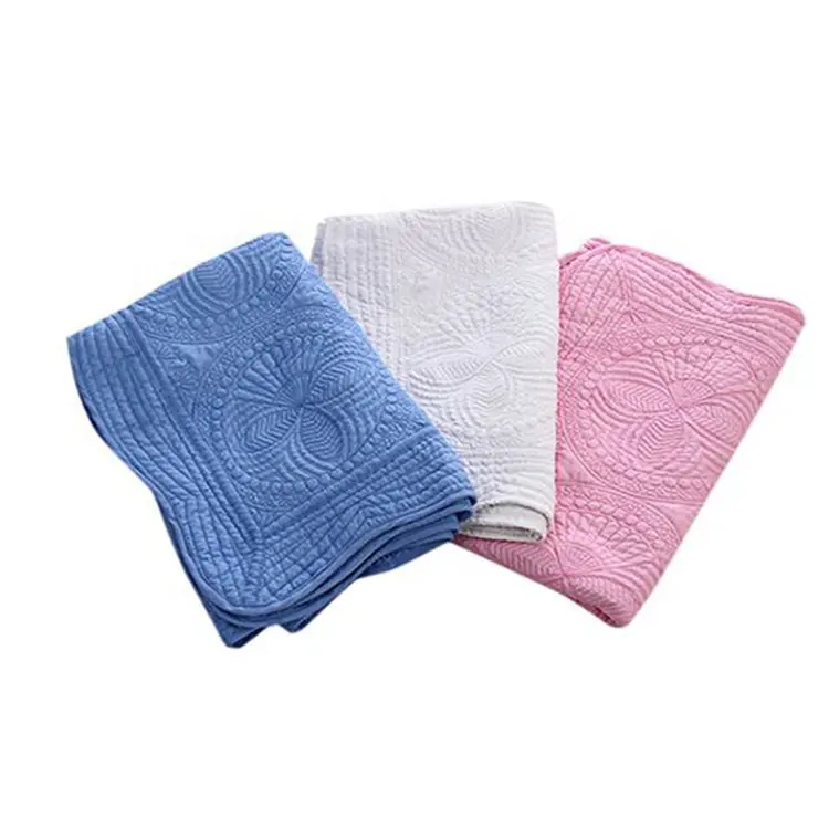 High Quality Baby Cotton Embroidered Blanket Cellular Quilted Baby Blanket