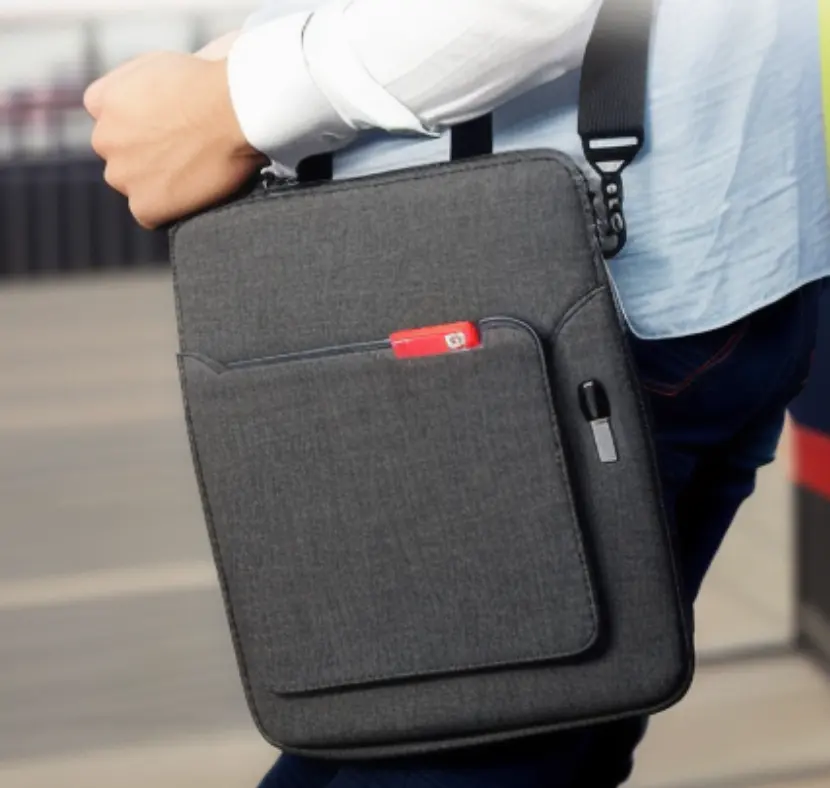 Borsa per Tablet classica per 13.3 11 pollici iPad impermeabile verticale Tablet che trasporta borsa a tracolla per uomo donna