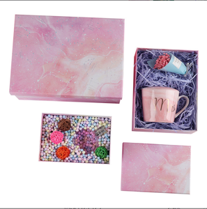 Confezione regalo rettangolare personalizzata con grande borsa