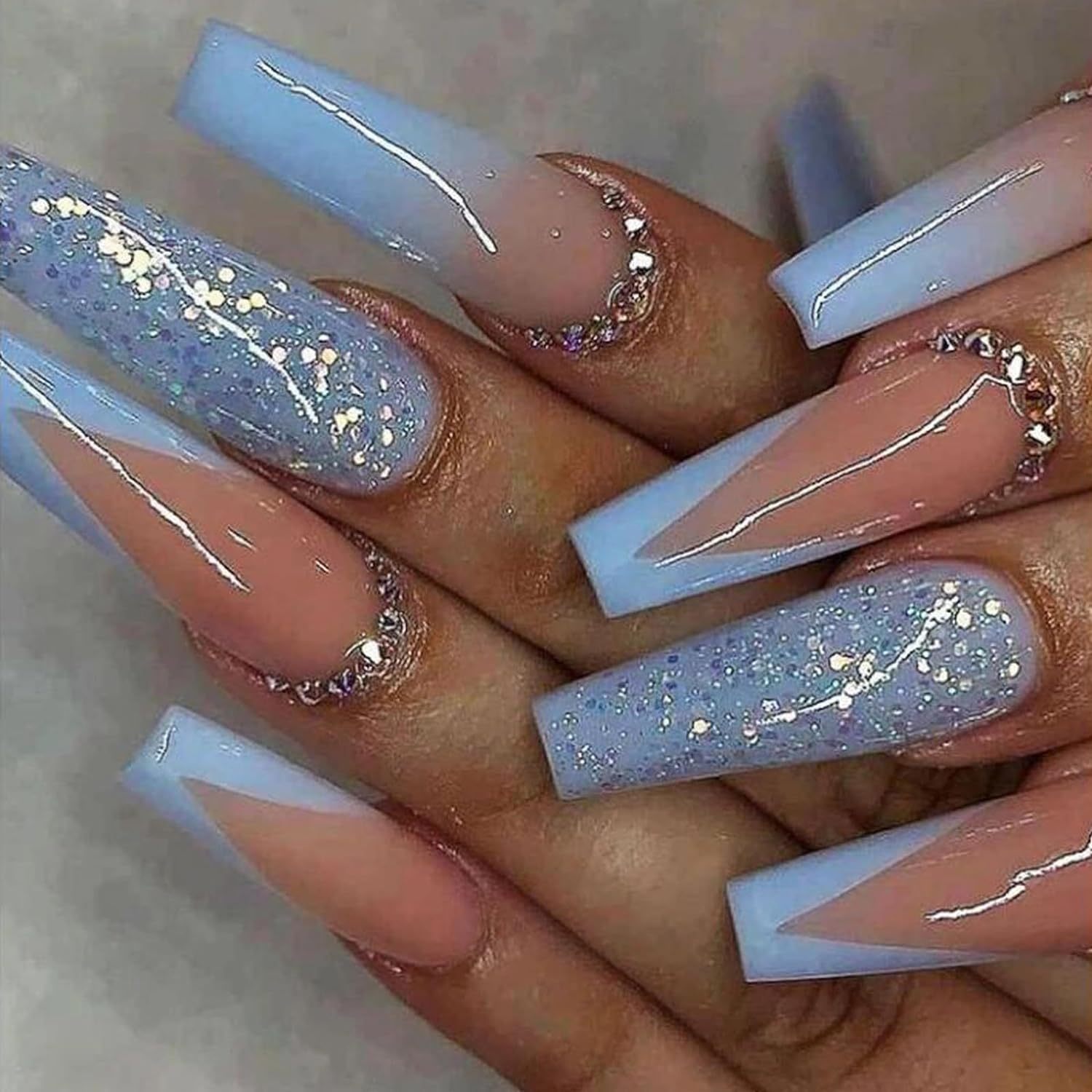 Diamond nails18
