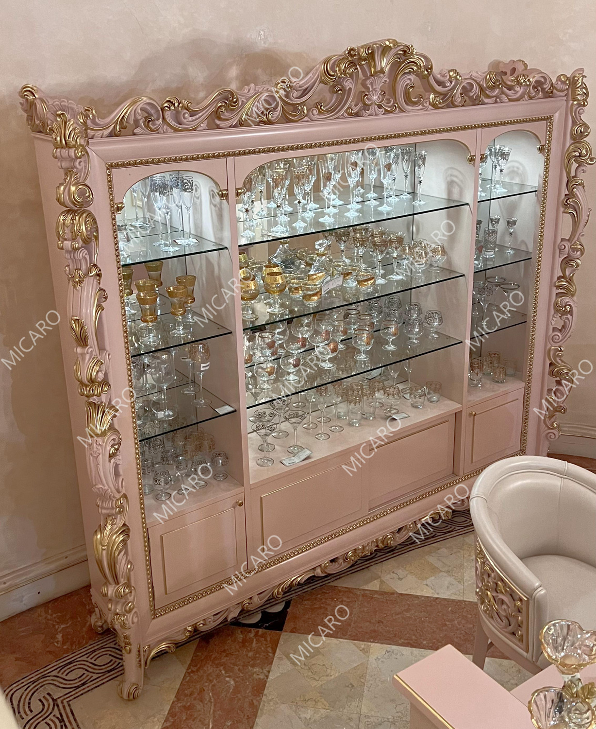 Bar cabinet