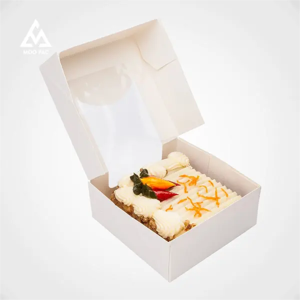 Toptan özel kek kutusu geri dönüşümlü gıda sınıfı pencere ile beyaz Kraft kağıt Cupcake tatlı kutuları