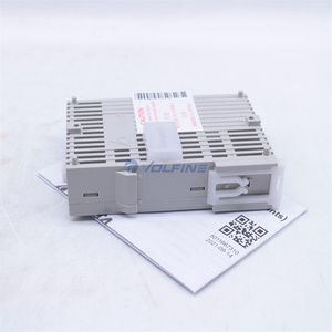DVP16SP11T controllore logico programmabile compatto e ad alta velocità per sistemi di automazione industriale - Product Image 3