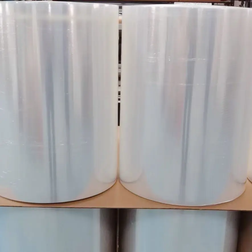 Film d'emballage en plastique transparent de grande qualité, emballage de palettes, film étirable 23mic transparent lldpe, rouleau jumbo 50kg