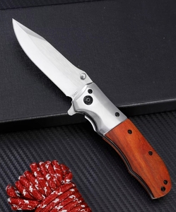 Willia Ngoài Trời Chiến Thuật Gấp Pocket Dao Lưỡi Thép Không Gỉ Gỗ Tùy Chỉnh OEM Hỗ Trợ Cho Cắm Trại Đi Bộ Đường Dài Tự Làm Lớp - Product Image 5