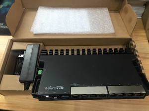Nuovo originale Mikrotik RB5009UG + S + IN Router Ethernet - Product Image 2