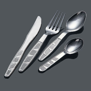 批发白色或黑色手柄的重型塑料餐具套装 - Product Image 2