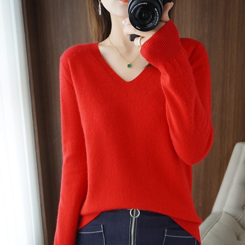 สีแดง