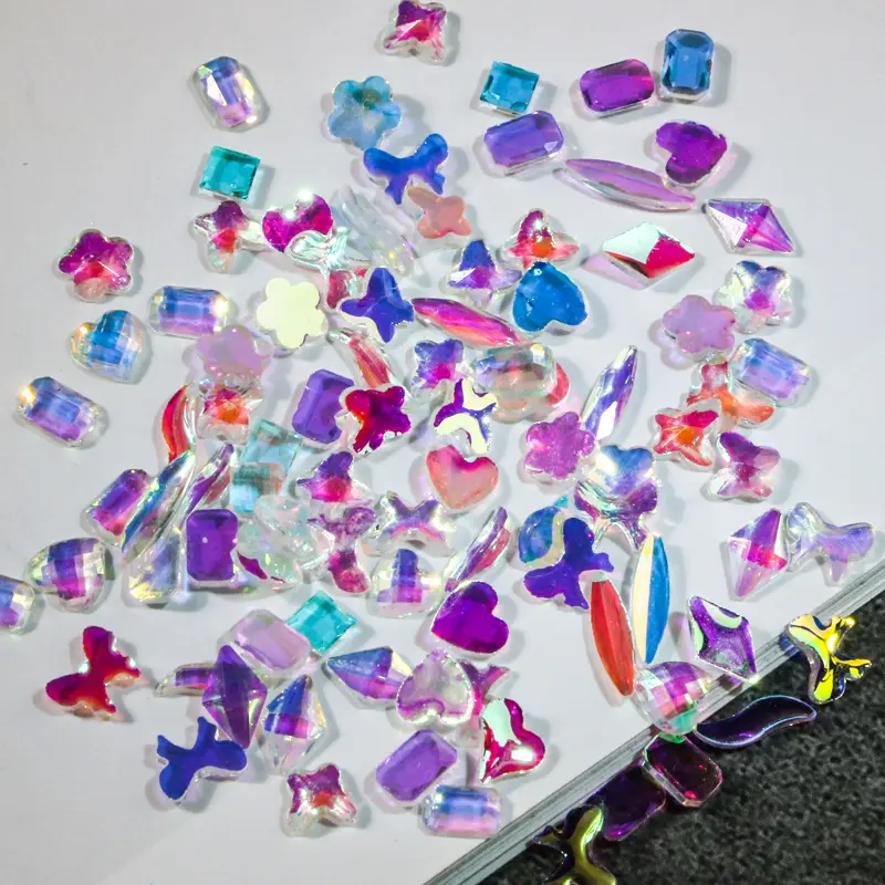 BQAN muestra 50 piezas uñas cuadradas decoración holográfica tamaño mixto cristal grueso metal uñas planas diamantes de imitación