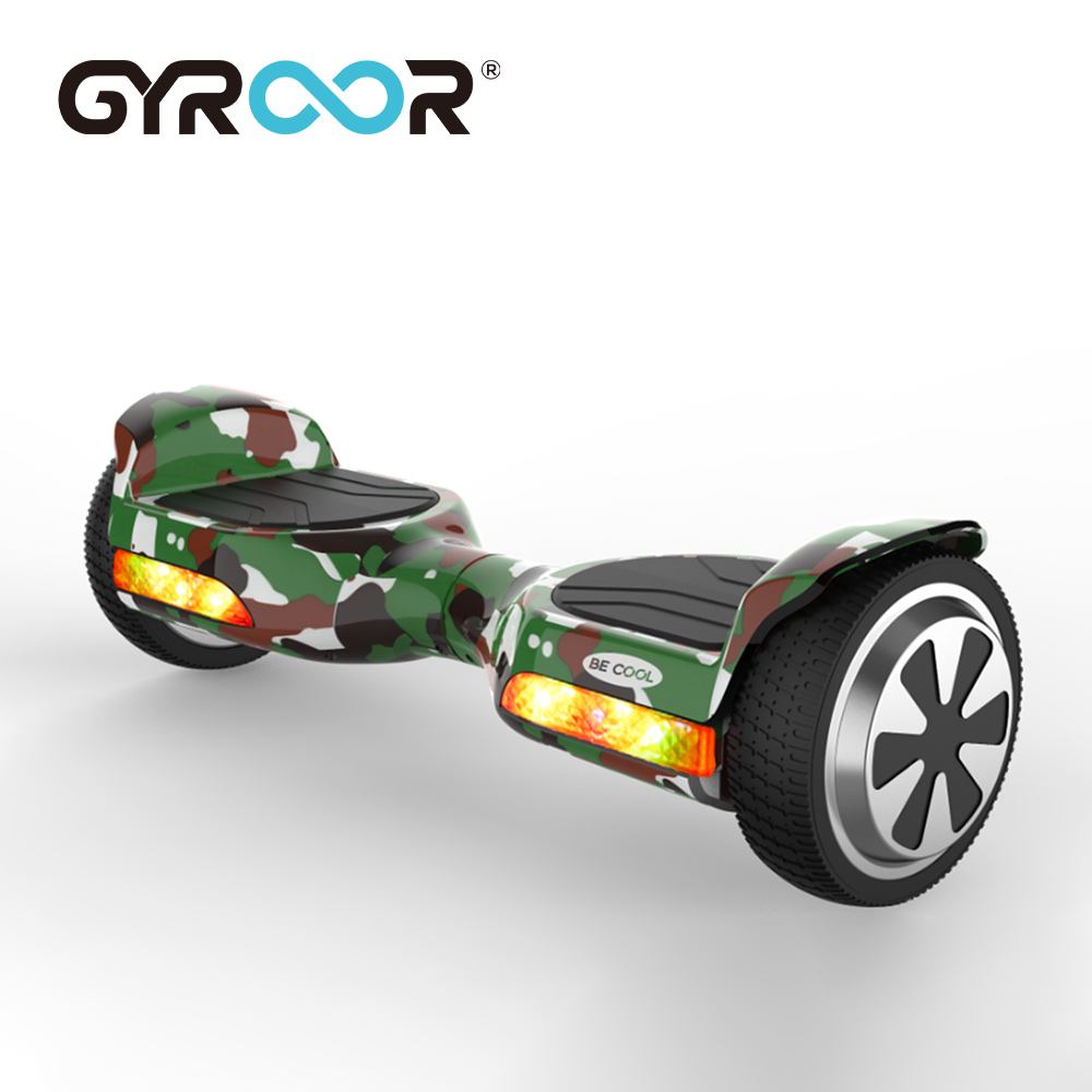 สีเขียวลายพราง