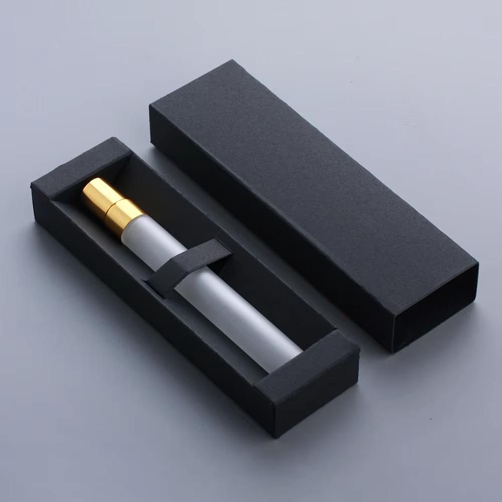 Frosted perfume bottle + Gold sprayer + Black box