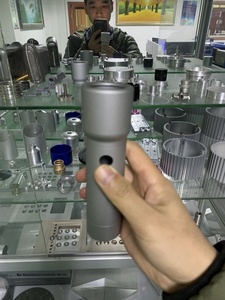 Oem Tùy Chỉnh CNC Gia Công Mini LED Torch Nhẹ Hơn 18650 Li Pin Có Thể Sạc Lại Cảnh Sát Chiến Thuật Đèn Pin Săn Bắn Đèn Pin - Product Image 3