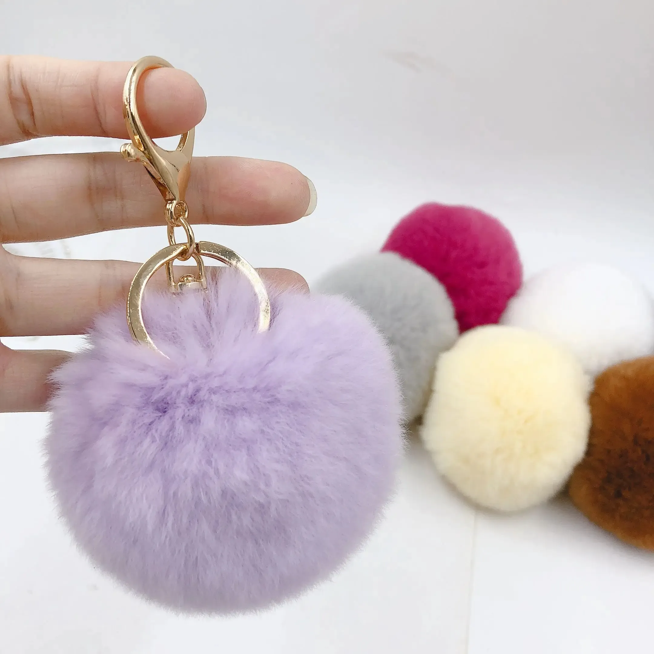 Bolso de marca de piel falsa de 8cm, llavero con pompón, llavero de coche, cadenas de Color dorado, pompones, cadena de abalorios de piel de conejo y zorro falso