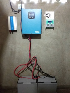 充電器付き純粋な正弦波オフグリッドソーラーインバーターを輸入600ワットインバーター単相低周波インバーターメーカー - Product Image 5