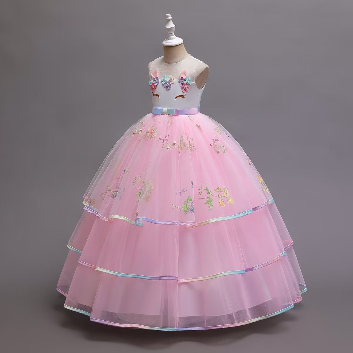 Vestido de princesa unicornio (vestido + diadema)
