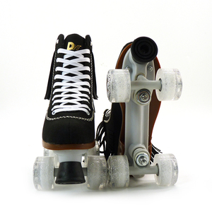 Tùy Chỉnh Chuyên Nghiệp Có Thể Điều Chỉnh Ánh Sáng Nhanh 4 Bánh Xe Quad Giày Trượt Trẻ Em Tự Do Con Lăn <span class=keywords><strong>Skate</strong></span> Giày Trượt Băng Thiết Bị - Product Image 2