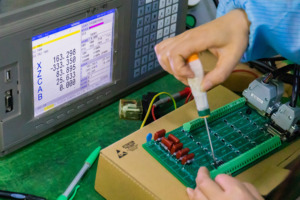 NEWKer Hot Sales 3-Achsen-Fräsmakrofunktion CNC-Controller CNC-Plasma-Controller - Product Image 3