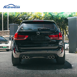 BMW <span class=keywords><strong>X5</strong></span> serisi için fabrika toptan araba tampon F15 yükseltilmiş X5M spor vücut kiti arka tampon yan etekler ön tampon