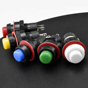 Interruttore a pulsante pulsante rotondo da 10MM con blocco/No-Lock - Product Image 2