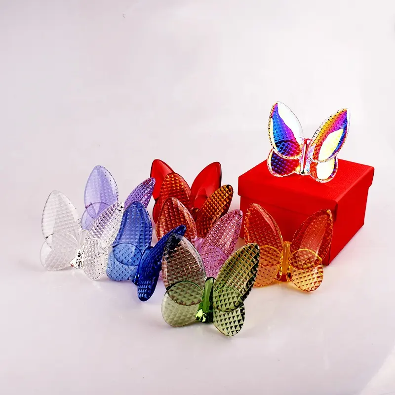 Caliente último estilo clásico adorno de mariposa de cristal regalo para fiesta boda Hogar Villa Decoración