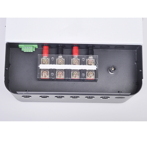 Regolatore di carica solare 50A 60A 100A 150A caricabatteria solare