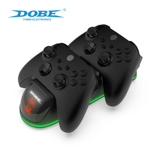 Dobe แท่นชาร์จแบบตั้งคู่พร้อมแบตเตอรี่สำหรับตัวควบคุม Xbox Series One - Product Image 1
