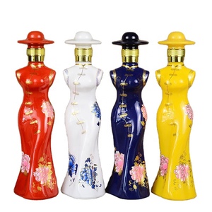 漂亮女人形状的玻璃酒瓶独特形状的玻璃酒精神威士忌白兰地瓶
