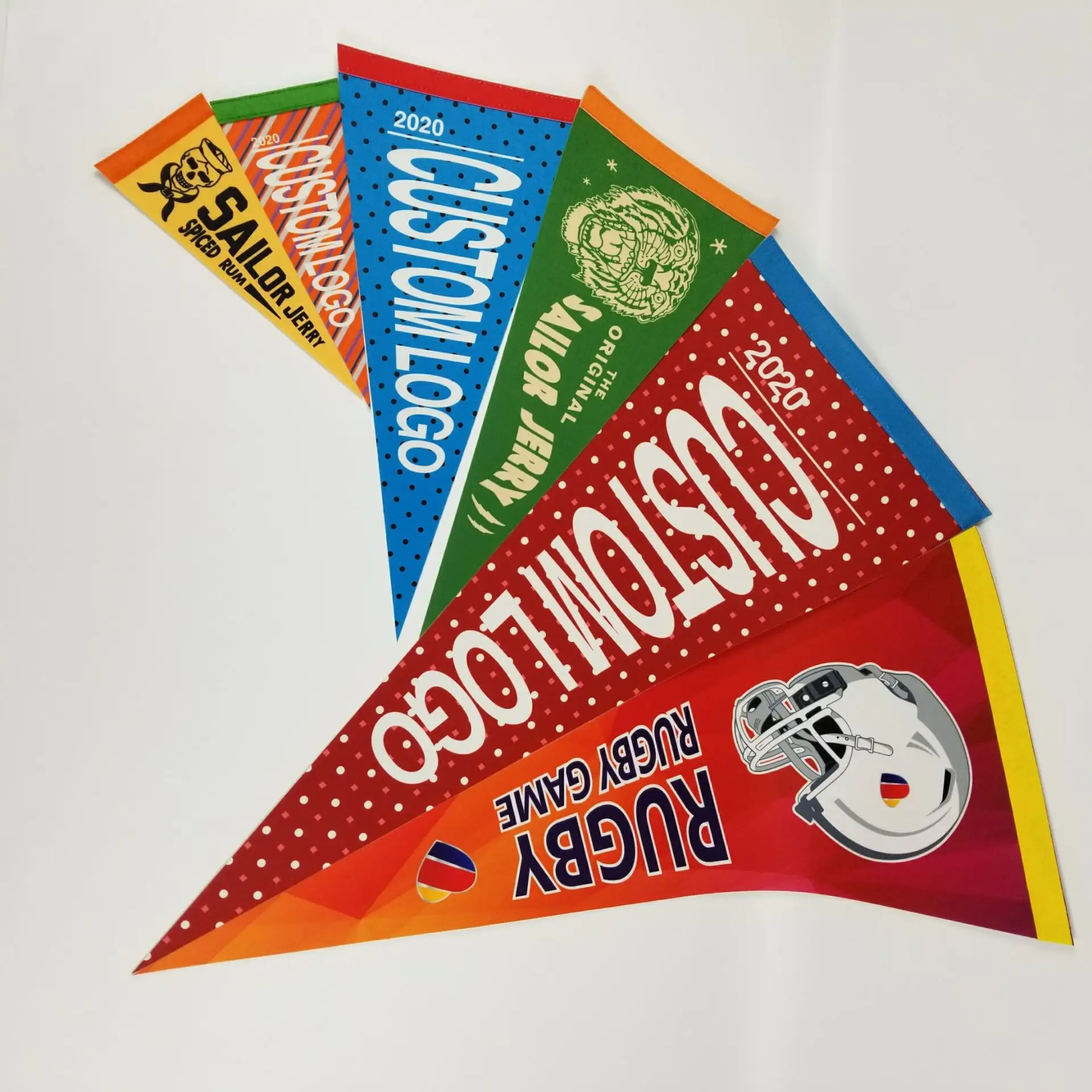 Bandeiras de feltro de lã de poliéster em branco personalizadas para decoração de festas esportivas de acampamento por sublimação pequenas bandeiras com nome impresso