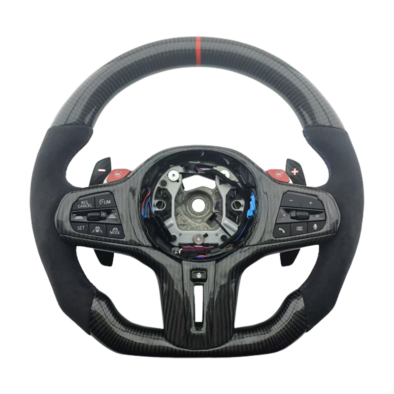 Fibre de carbone G30 + Alcantara + coutures rouges + chauffage sans vibrations