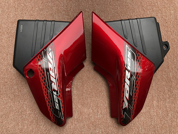 09 Red Pair