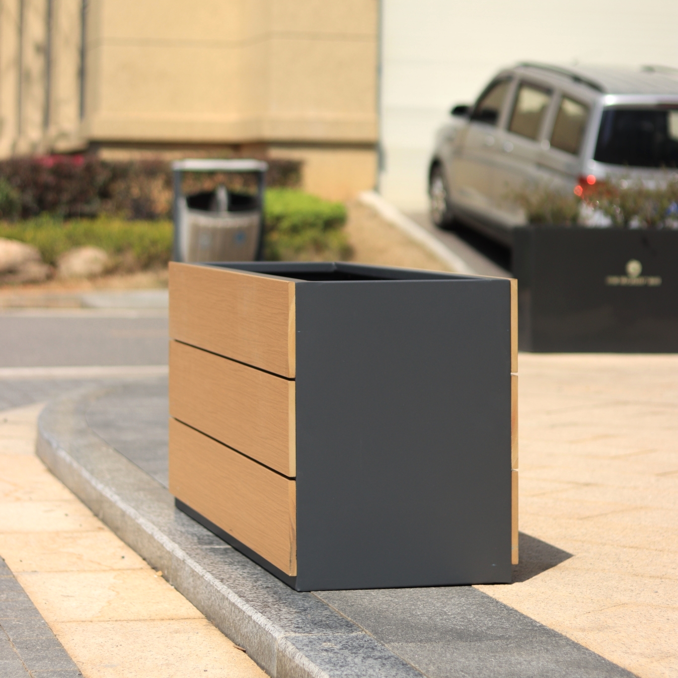 Grey + 3 plastic wood