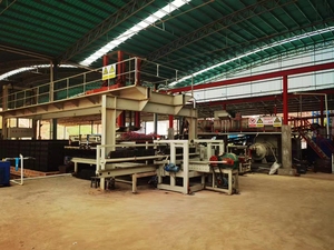 Máquina apiladora de ladrillos de arcilla multifunción automática Línea de producción de carga con motor central y PLC para apilamiento de ladrillos - Product Image 6