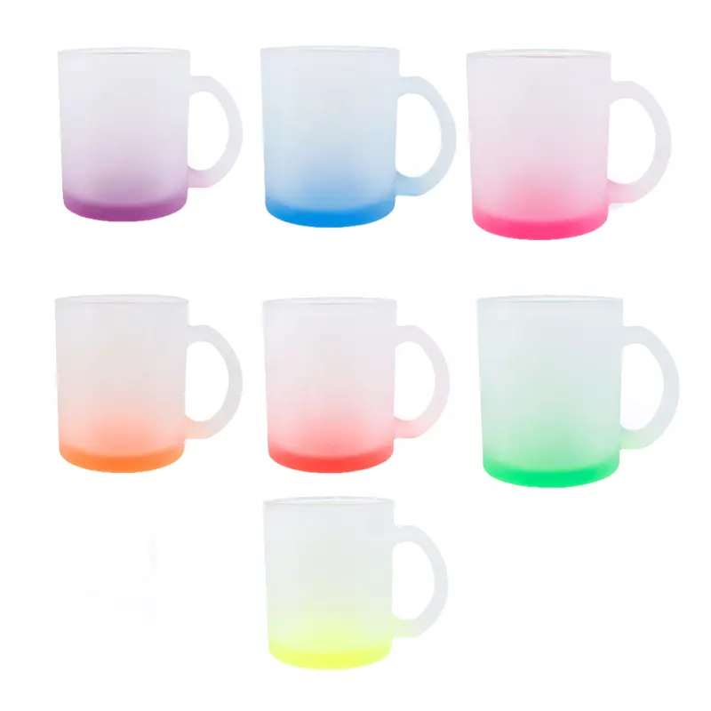 Caneca de vidro fosco com gradiente de cor, baixo pacote de 7 cores personalizado de subolmação em branco 11oz da cerveja do café com alça