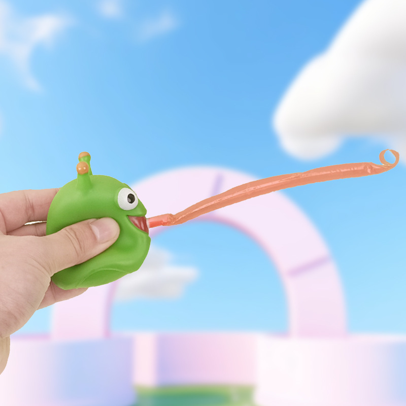 Ver de légume vert à langue saillante