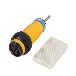 E18-D80NK Photoelectric Switch <strong>Diffuse</strong> <strong>Reflection</strong> PNP DC Three-wire 12V 24V Human Body Infrared <strong>Sensor</strong> - Product Image 4