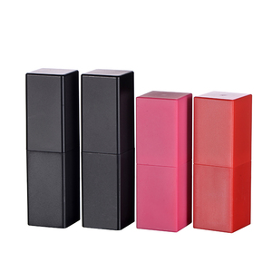 2g vuoto rettangolo balsamo per le labbra tubi personalizzati 2.5g di plastica rossetto imballaggio bottiglie per il trucco contenitori