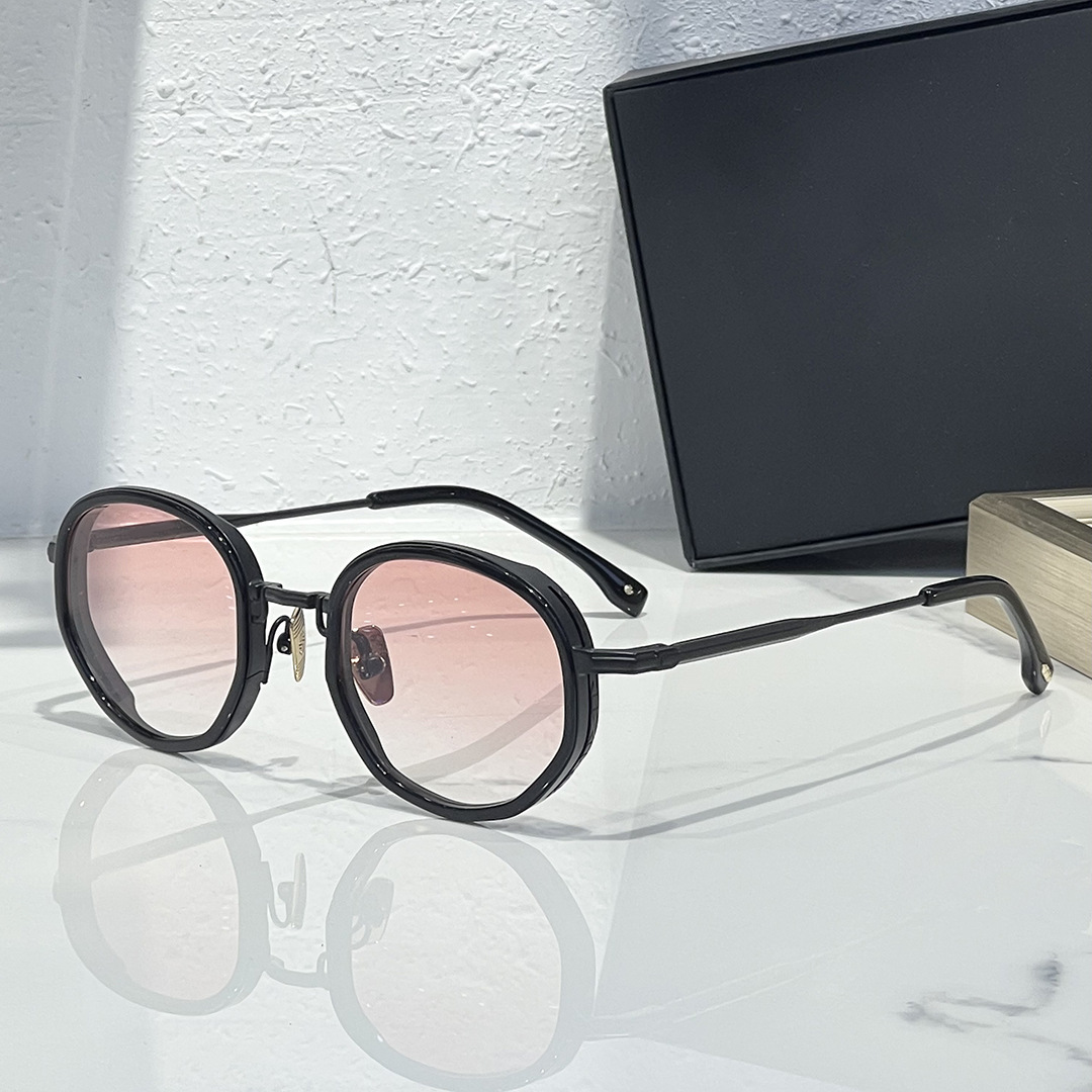 Black frame gradient powder