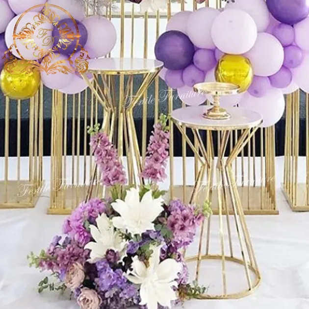 Tabella rotonda della decorazione di cerimonia nuziale del supporto della torta della cima di vetro di evento del partito