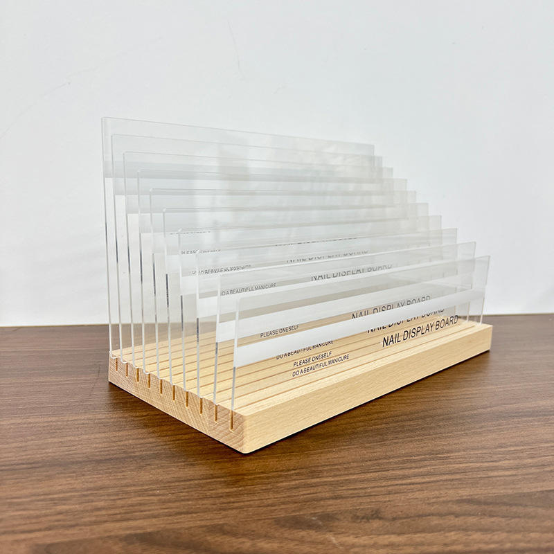 Base en bois + 10 cartes de couleurs + autocollants numériques
