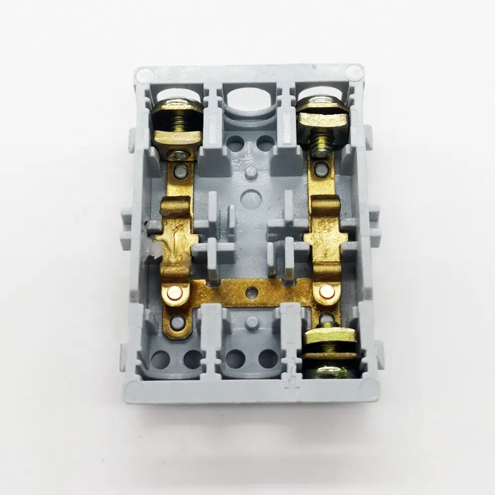 Interruptor estándar de Turquía, terminal de latón, toma de extensión alemana, interruptores eléctricos y piezas de enchufes, contacto