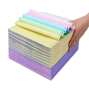 Source Factory 1-5Ply Ncr Computer Papel continuo de papel sin carbón para impresora de matriz de puntos