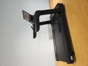 2024 nuevo diseño 21,5 pulgadas pantalla LED cinta de correr USO COMERCIAL marco de acero accionamiento eléctrico inalámbrico ritmo cardíaco teclado Unisex - Product Image 3