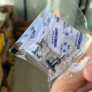 Original fujiikura <strong>Fusion</strong> <strong>Splicer</strong> Electrodes ELCT2-20A Is Used For FSM-50S/<strong>60S</strong>/70S/80S /90s <strong>Fusion</strong> <strong>Splicer</strong> Electrodes