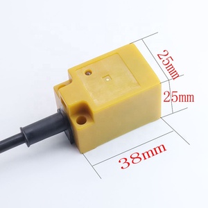 TL-N5MF1-Z 3線式PNPなしDC10-30V 5mm 10mm小型正方形近接スイッチ誘導センサー - Product Image 2