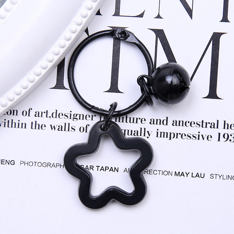 Circlip étoile noire à cinq branches 3cm cloche 14mm