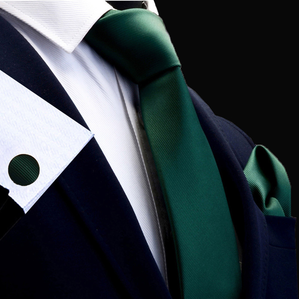 02 dark green