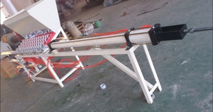 Caricatore e scaricatore di carta pneumatico semi automatico per abbigliamento e merce con imballaggio in legno e plastica - Product Image 6